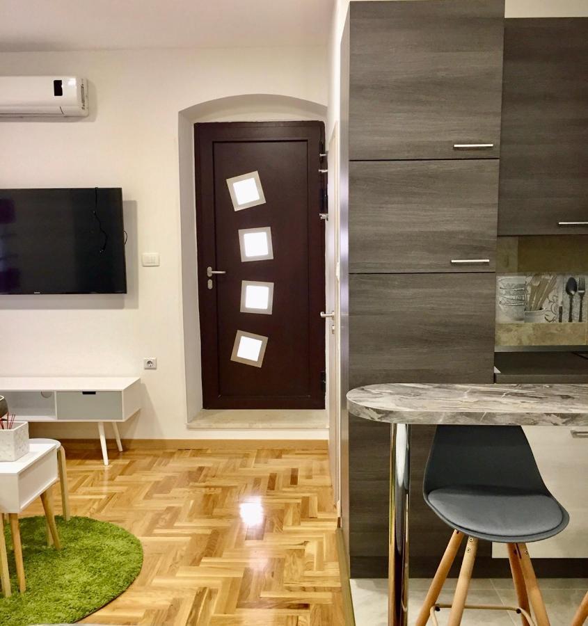 Sweet Studio Apartment Living In Rijeka Eksteriør bilde