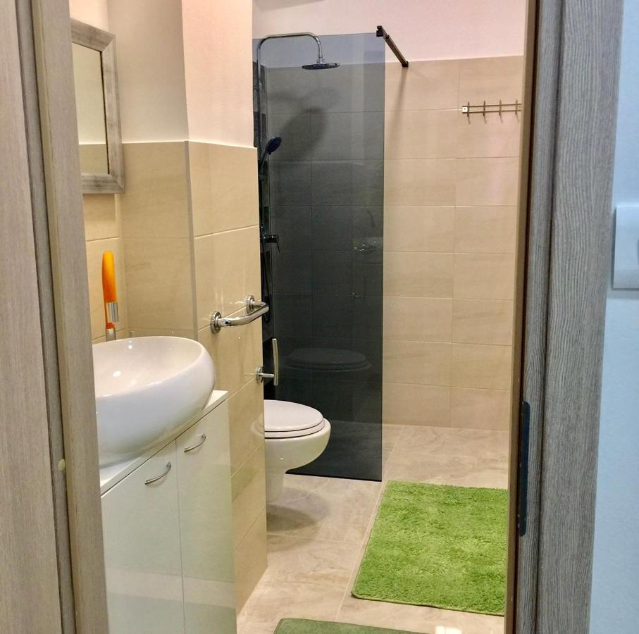 Sweet Studio Apartment Living In Rijeka Eksteriør bilde
